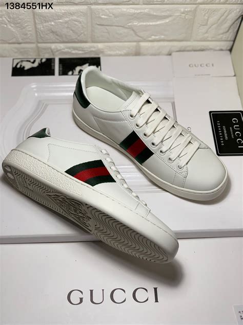 sapatos gucci